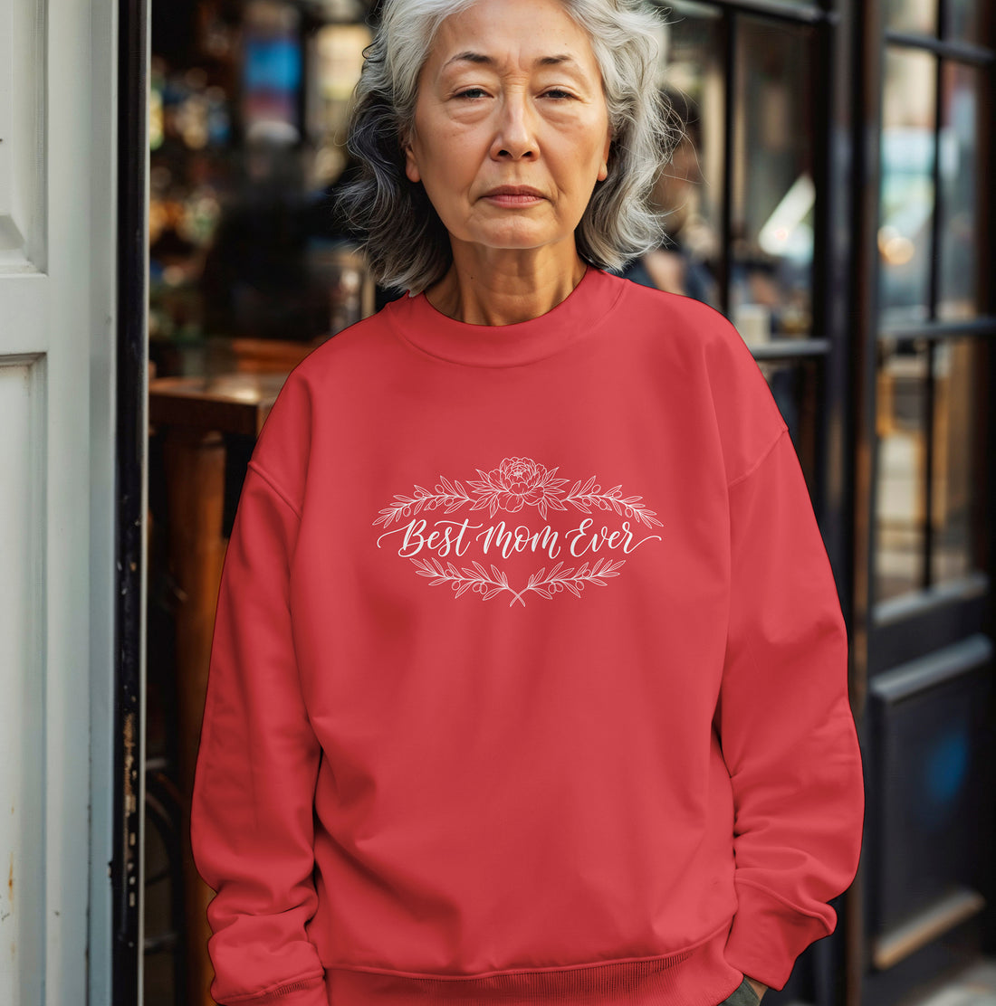 Best Mom Ever Floral Sweatshirt – Cozy Mother’s Day Gift for Mom