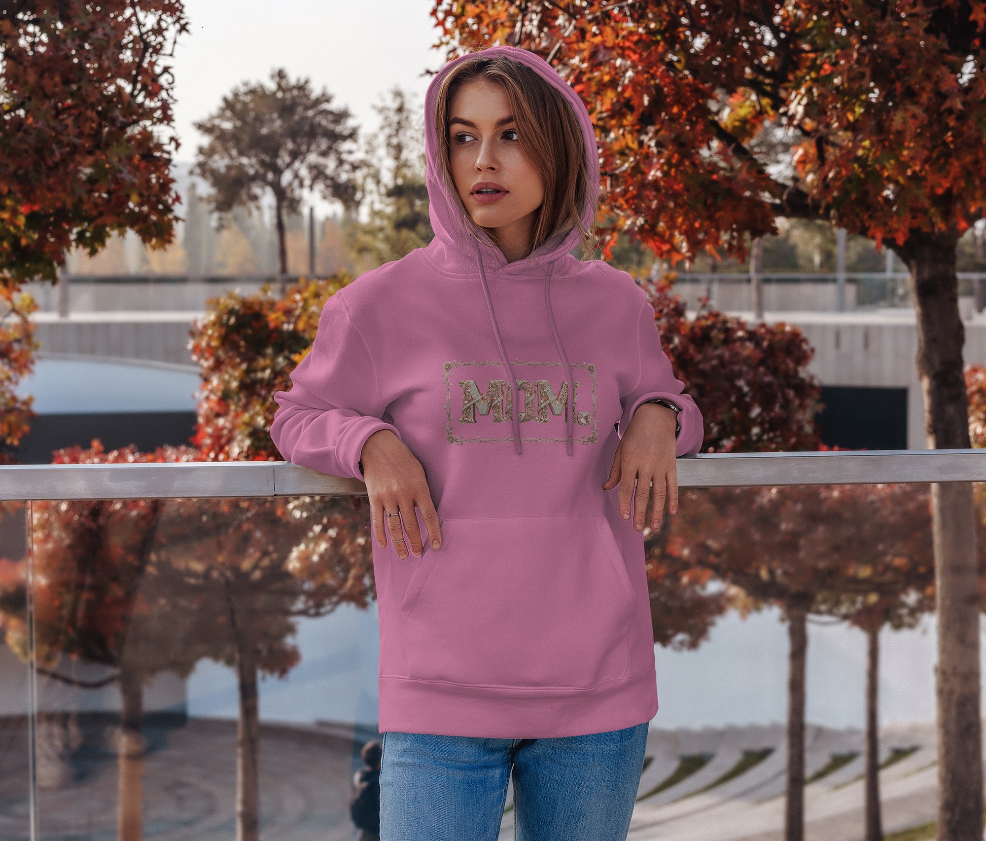 Vintage Floral MOM Hoodie – Elegant & Cozy Mom Gift