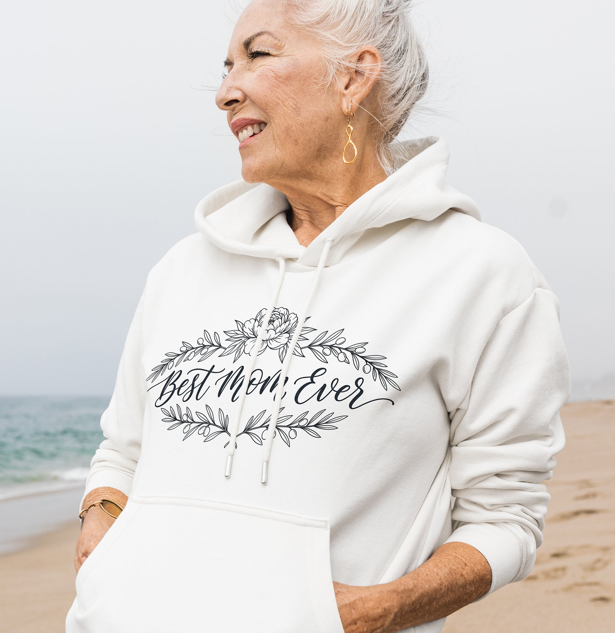 Best Mom Ever Floral Hoodie – Cute & Cozy Gift for Mom